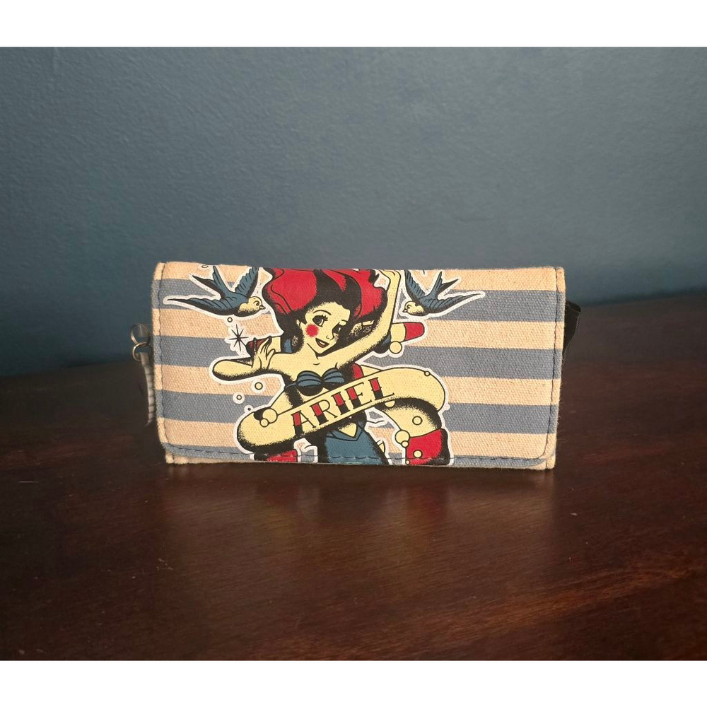 Loungefly ❤️ Logo Disney Ariel Flap Wallet